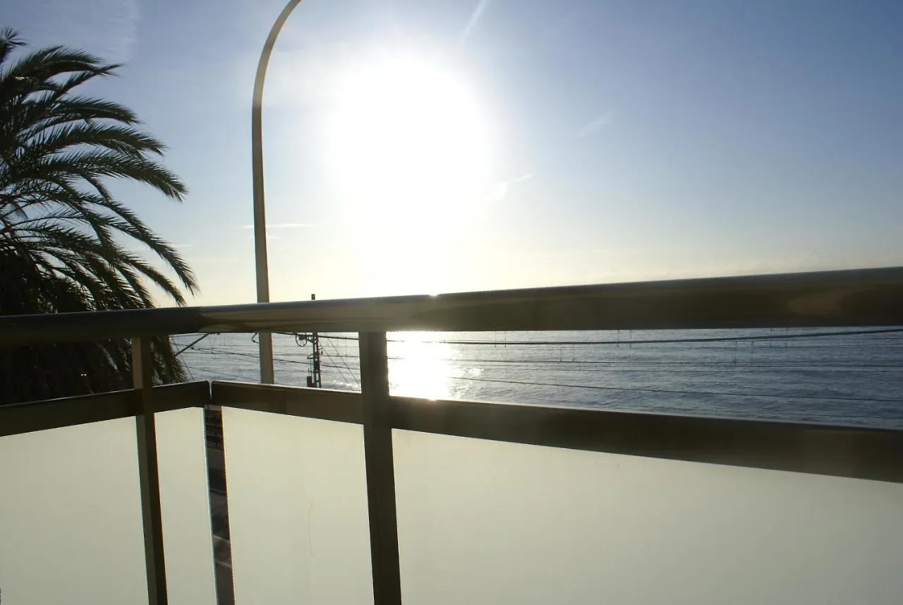 Vila De Premia Premiá de Mar Hotell